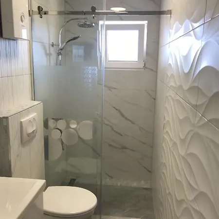 Apartment One Banjol