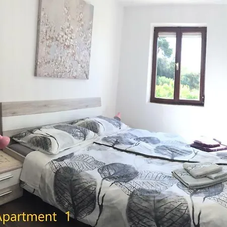 One Apartment Banjol