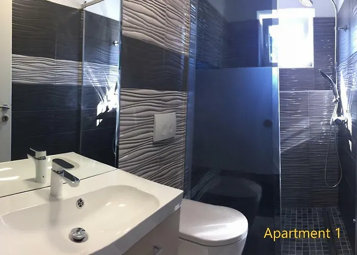 One Lägenhet Banjol